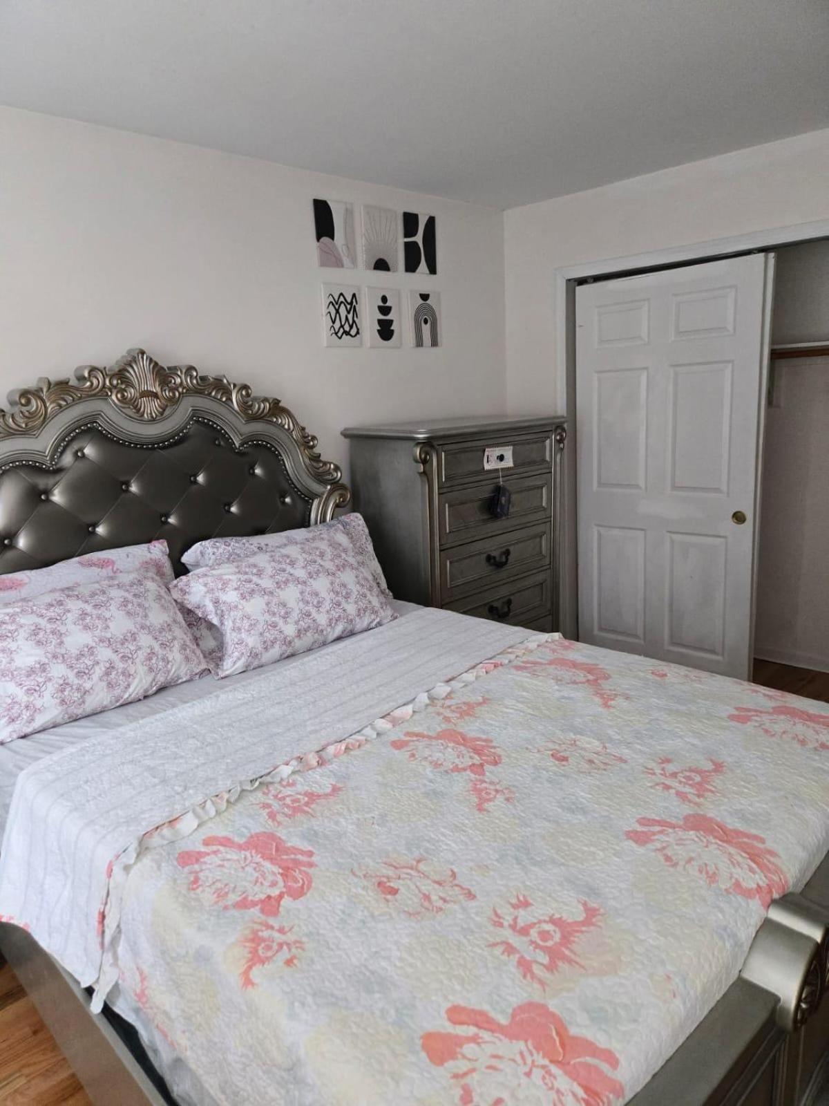 Special Rate Worthy Posh And Magnificent 4 Bedrooms And Two & Half Bath 그린벨트 외부 사진